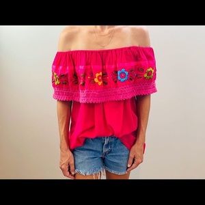 Off shoulder embroidered gauze shirt